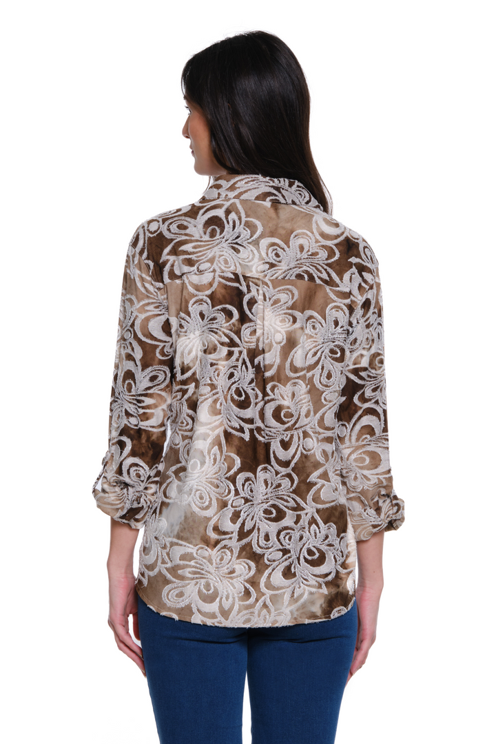 ROLL TAB LONG SLEEVE BUTTON FRONT HI-LO SHIRT - FLORAL WHITE/TRUFFLE/STONE