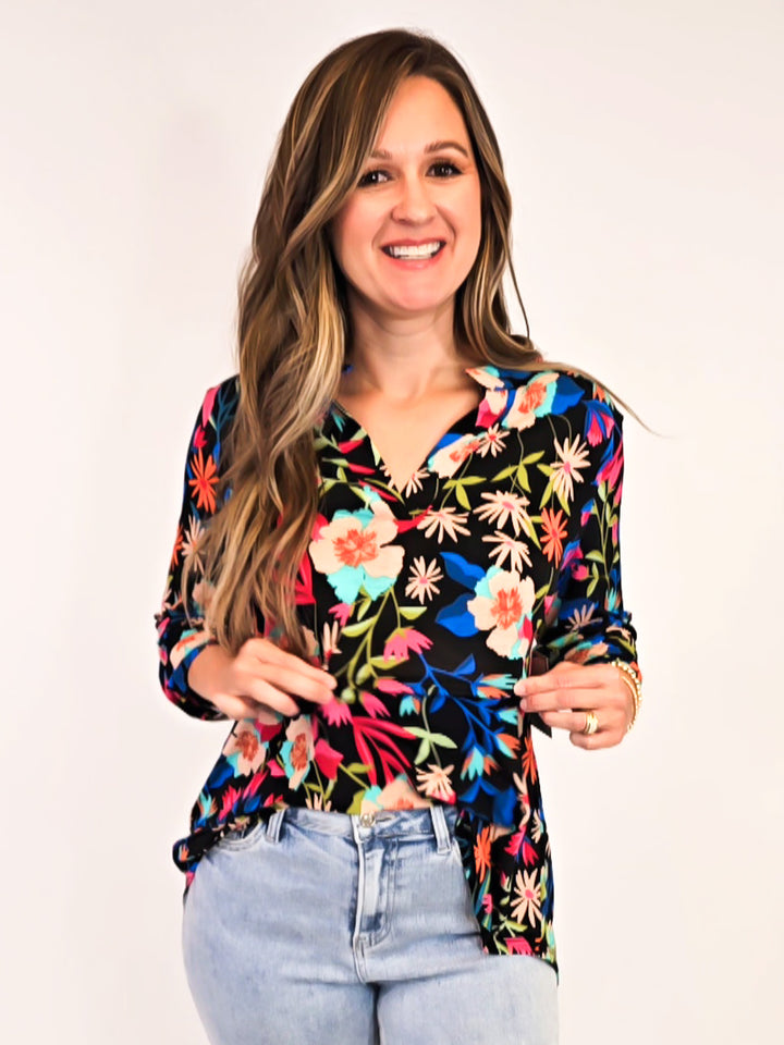 DEAR SCARLETT STRETCHY LIZ TOP WITH 3/4 SLEEVES - BLACK/BLUE/PINK FLORAL