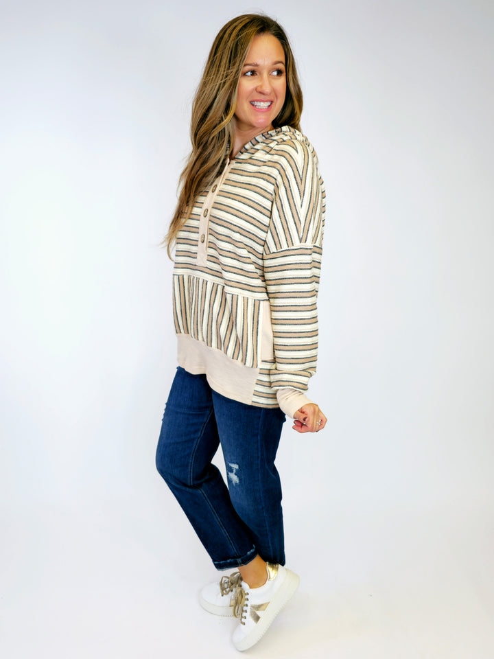 TEXTURED STRIPED JACQUARD HOODED SWEATSHIRT - IVORY