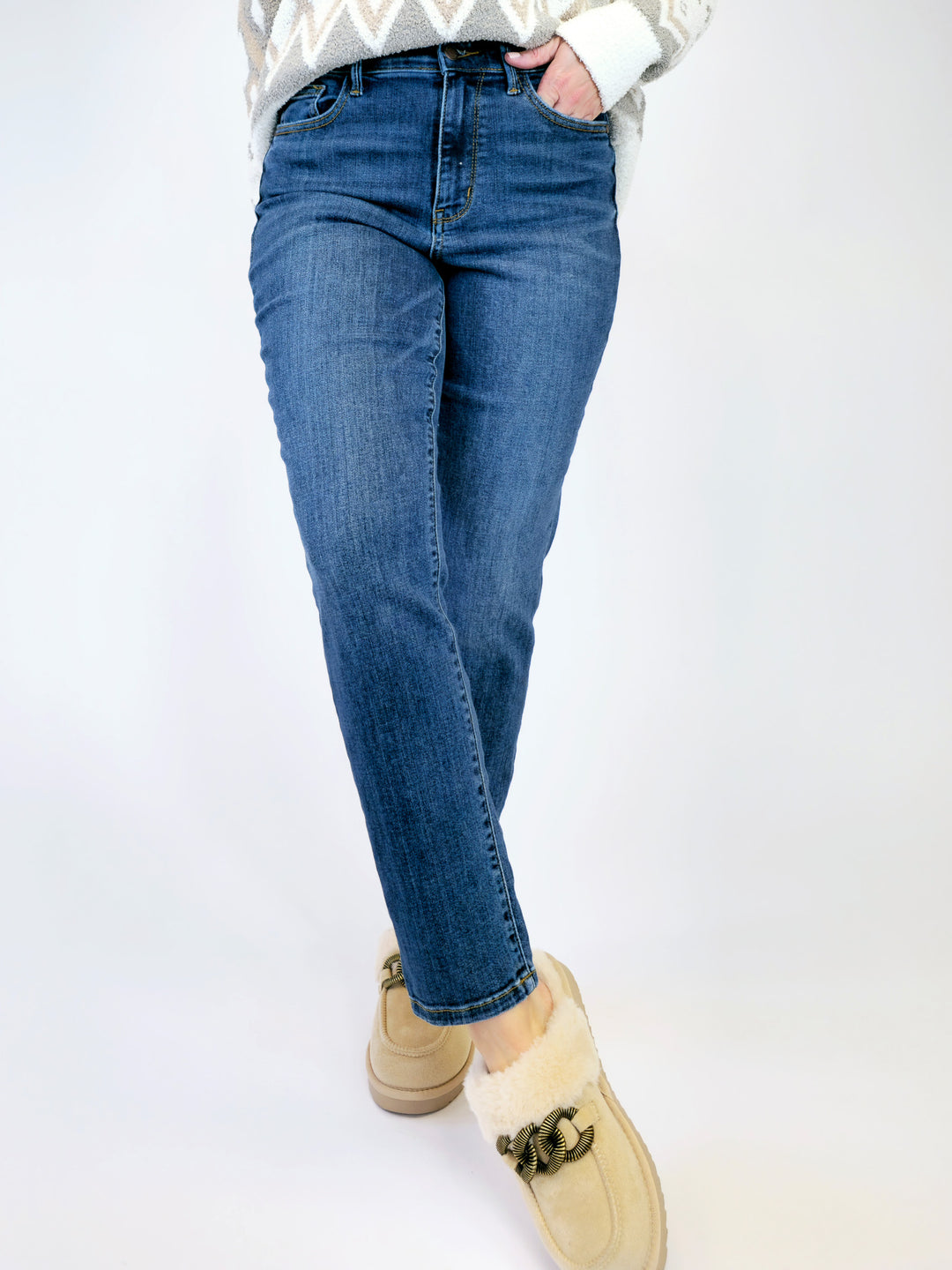 JUDY BLUE HIGH WAIST SHIELD BACK POCKET SLIM JEANS - DARK WASH - INSEAM 29"