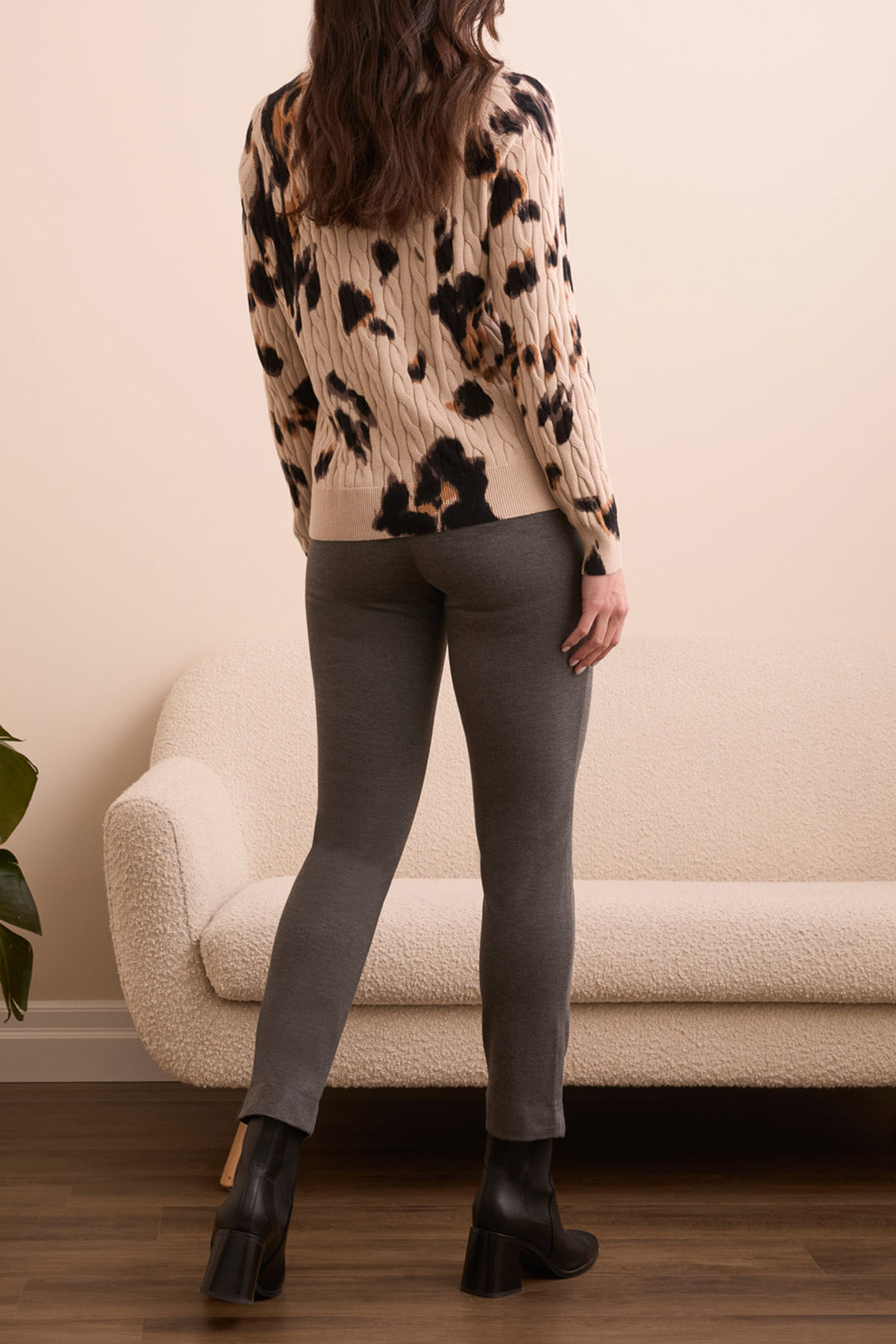 LONG SLEEVE CREW NECK SWEATER - SANDSTONE