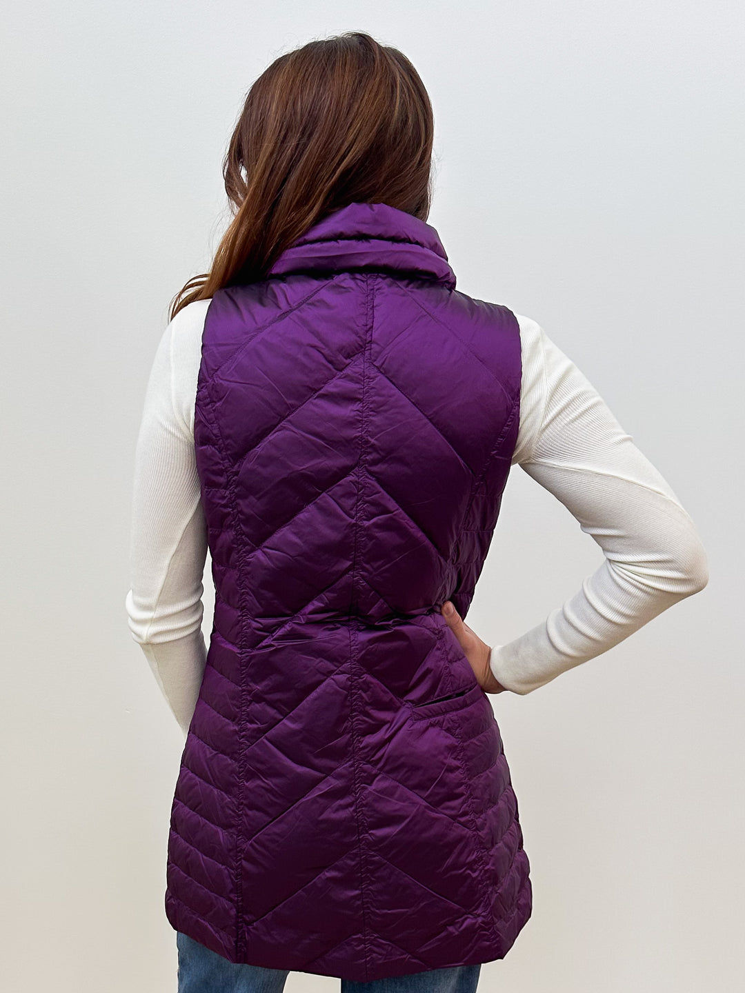 ANORAK CHEVRON QUILTED PACKABLE PUFF VEST W/BAG - MULBERRY