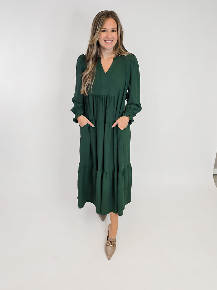 TIERED MIDI DRESS W/SMOCKED CUFFS - HUNTER GREEN