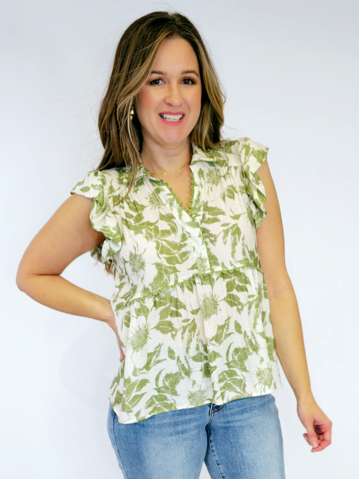 BOTANICAL PRINT BABY DOLL TOP W/CAP SLEEVES - GREEN