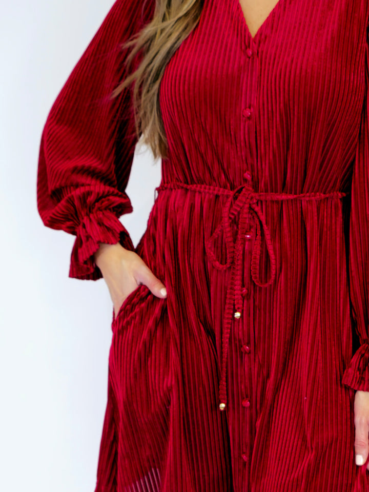 STRIPED TEXTURED VELVET DRESS W/BELT - BURGUNDY