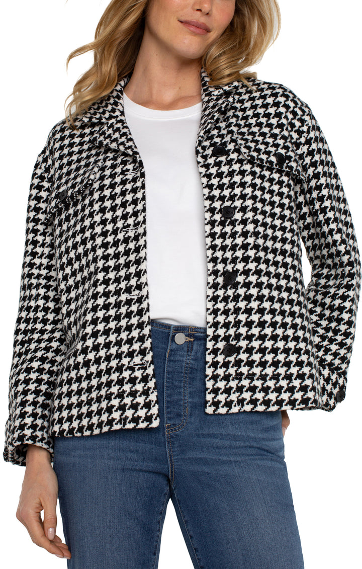 BOXY SHACKET W/SIDE SLITS - BLACK/WHITE HOUNDSTOOTH