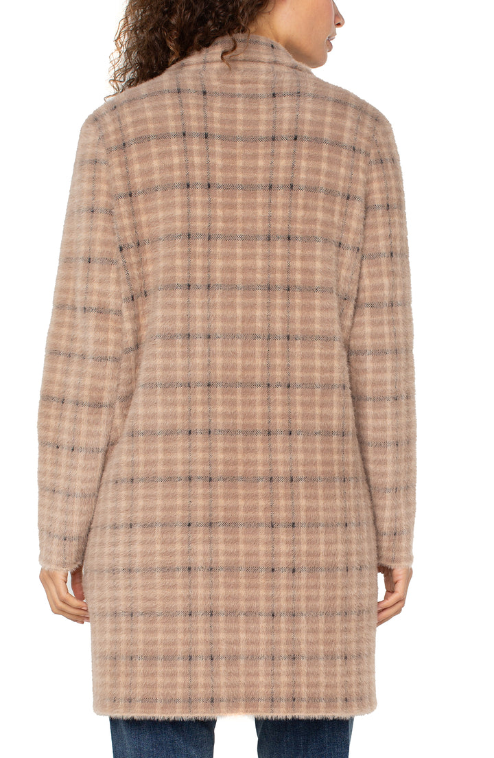 LONG SLEEVE OPEN FRONT SWEATER COAT - CARMEL CREAM PLAID