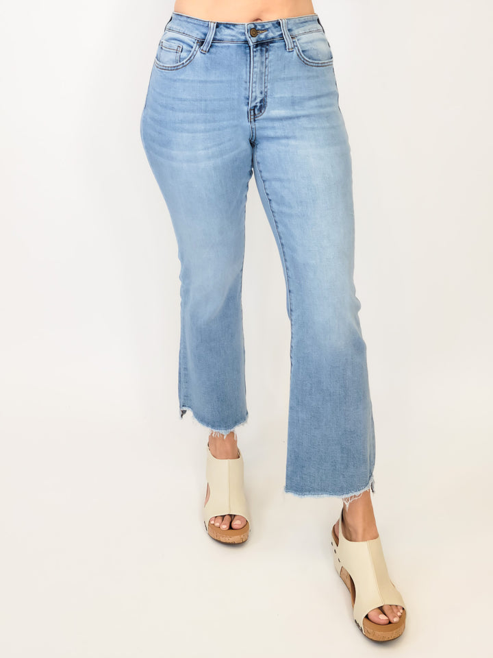 MID RISE CROP FLARE JEAN - WOWS MED WASH - 27" INSEAM