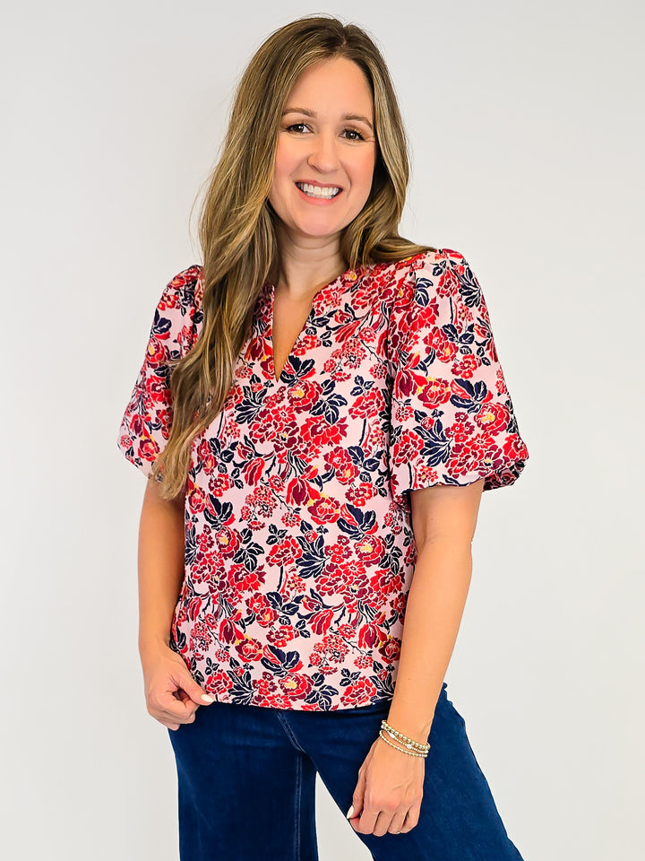 SHORT BUBBLE SLEEVE FLORAL JACQUARD TOP - RED