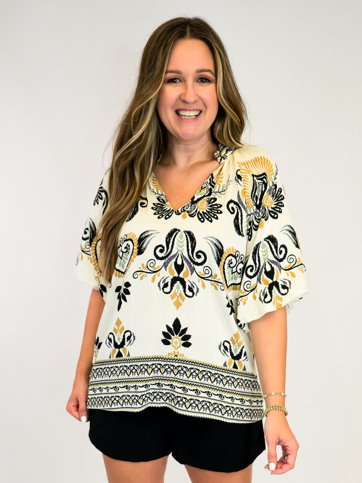 BORDER PRINT BUBBLE SLEEVE SCALLOPED EDGE TOP - BLACK