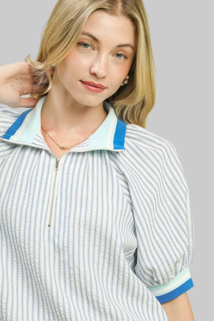BAND PUFF SHORT SLEEVE HALF ZIP TOP - BLUE