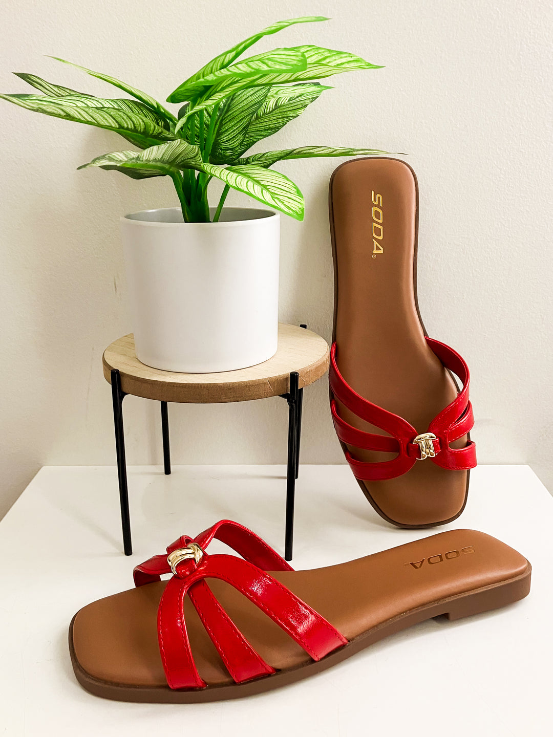 SODA SLIP ON MYRTLE SANDALS - RED