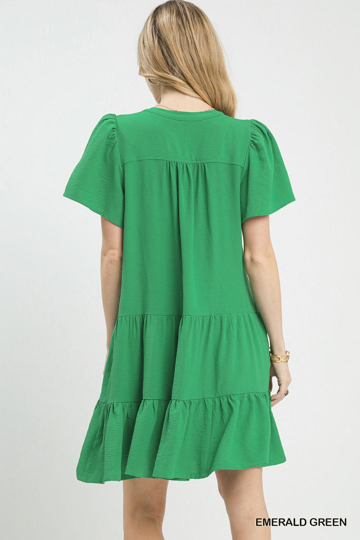 SOLID V-NECK TIERED SHORT DRESS W/FLUTTER SLEEVES - EMERALD GREEN