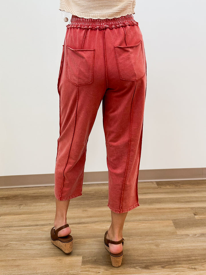 MINERAL WASHED TERRY KNIT BARREL PANTS - BRICK
