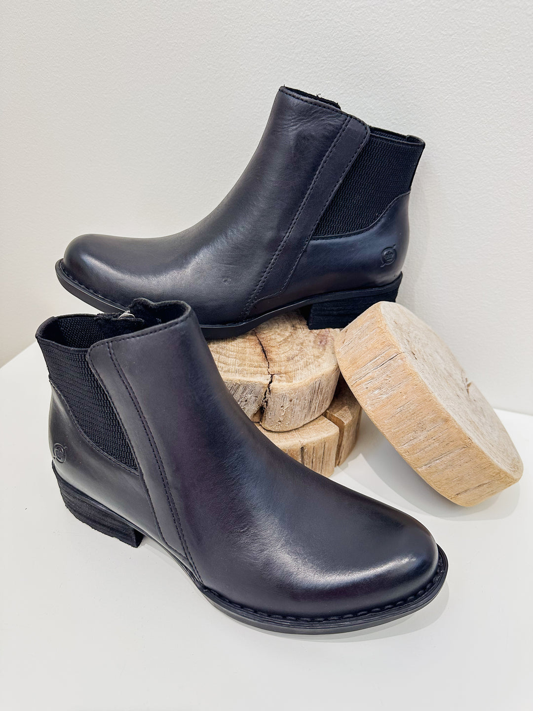 BORN KENDYL ANKLE BOOTS - BLACK