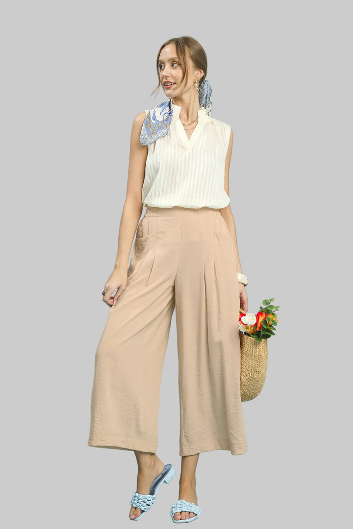 SOLID PLEAT WIDE LEG CROPPED PANTS - TAN
