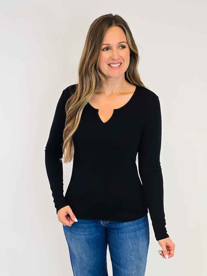 ULTRA SOFT NOTCHED NECK LONG SLEEVE TEE - BLACK