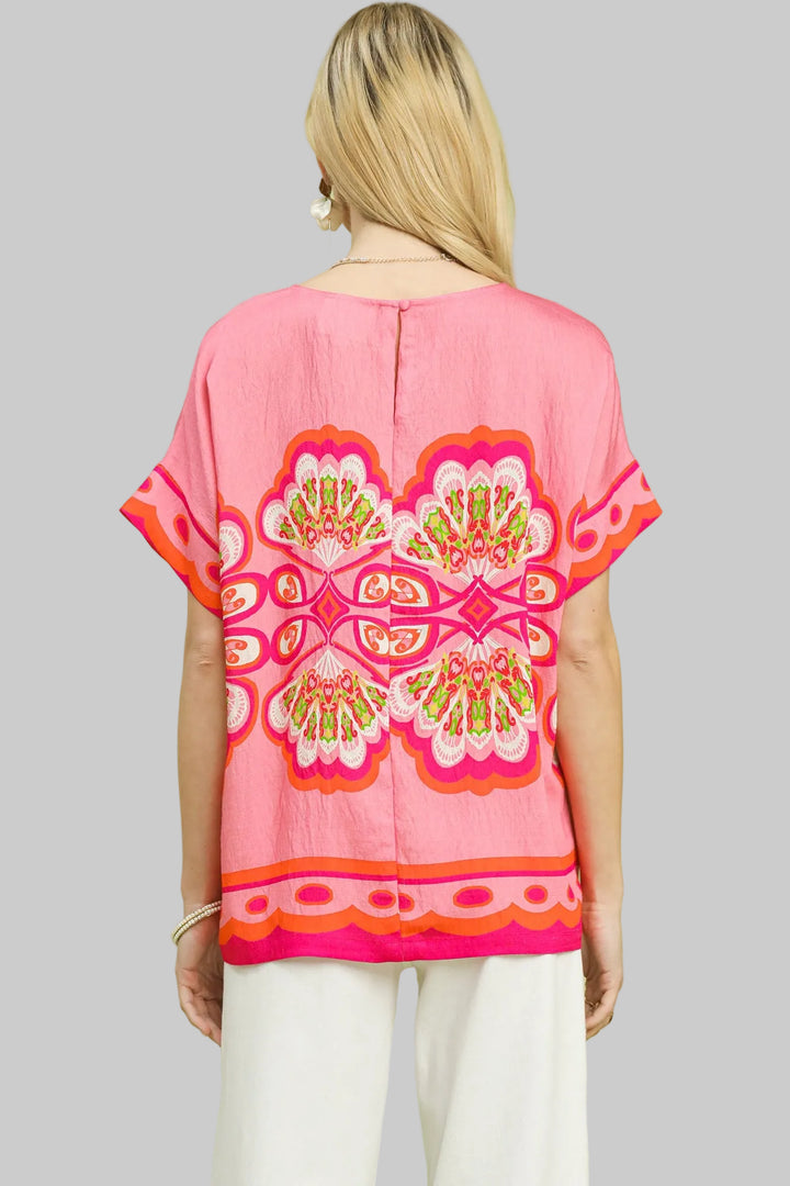SHORT DOLMAN SLEEVE MIX MEDALLION PRINT TOP - FUCHSIA MIX
