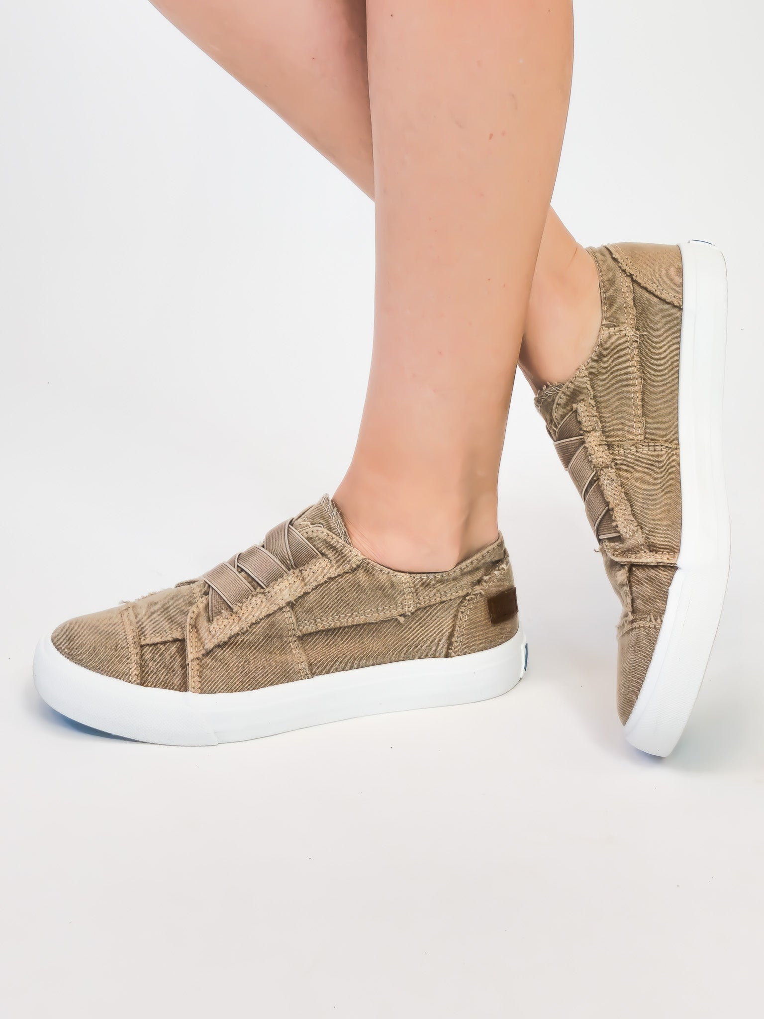 BLOWFISH MARLEY SLIP ON SNEAKER WARM TAUPE