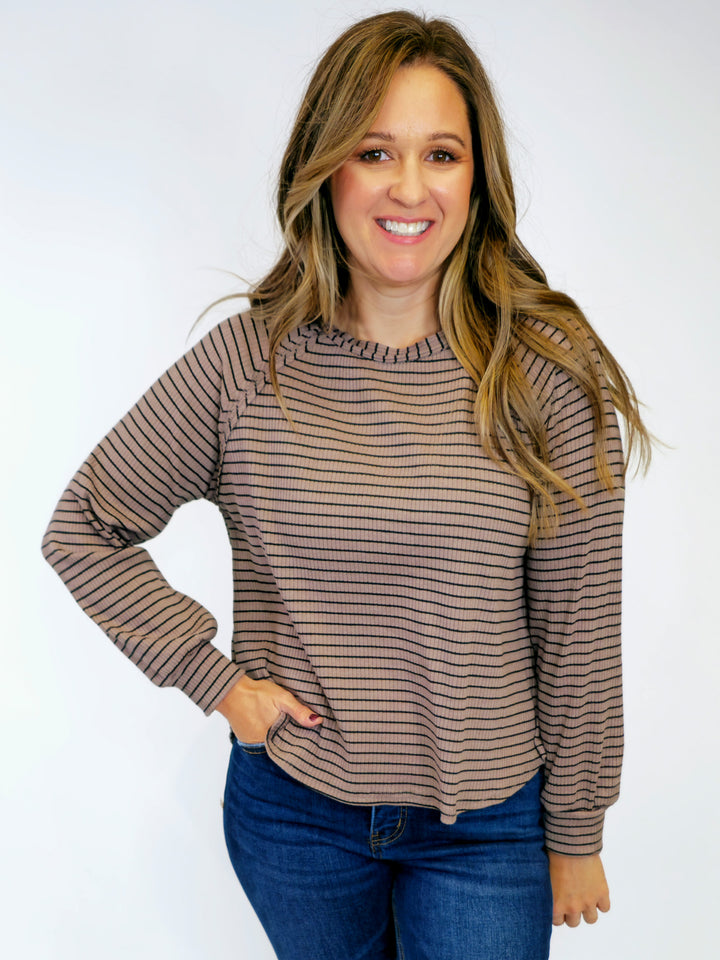 STRIPED RAGLAN SLEEVE KNIT TOP - TAUPE