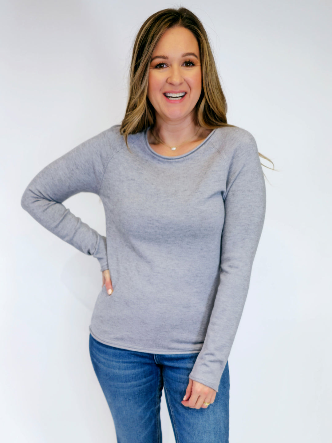 VISCOSE ROUND NECK SWEATER - HEATHER GREY