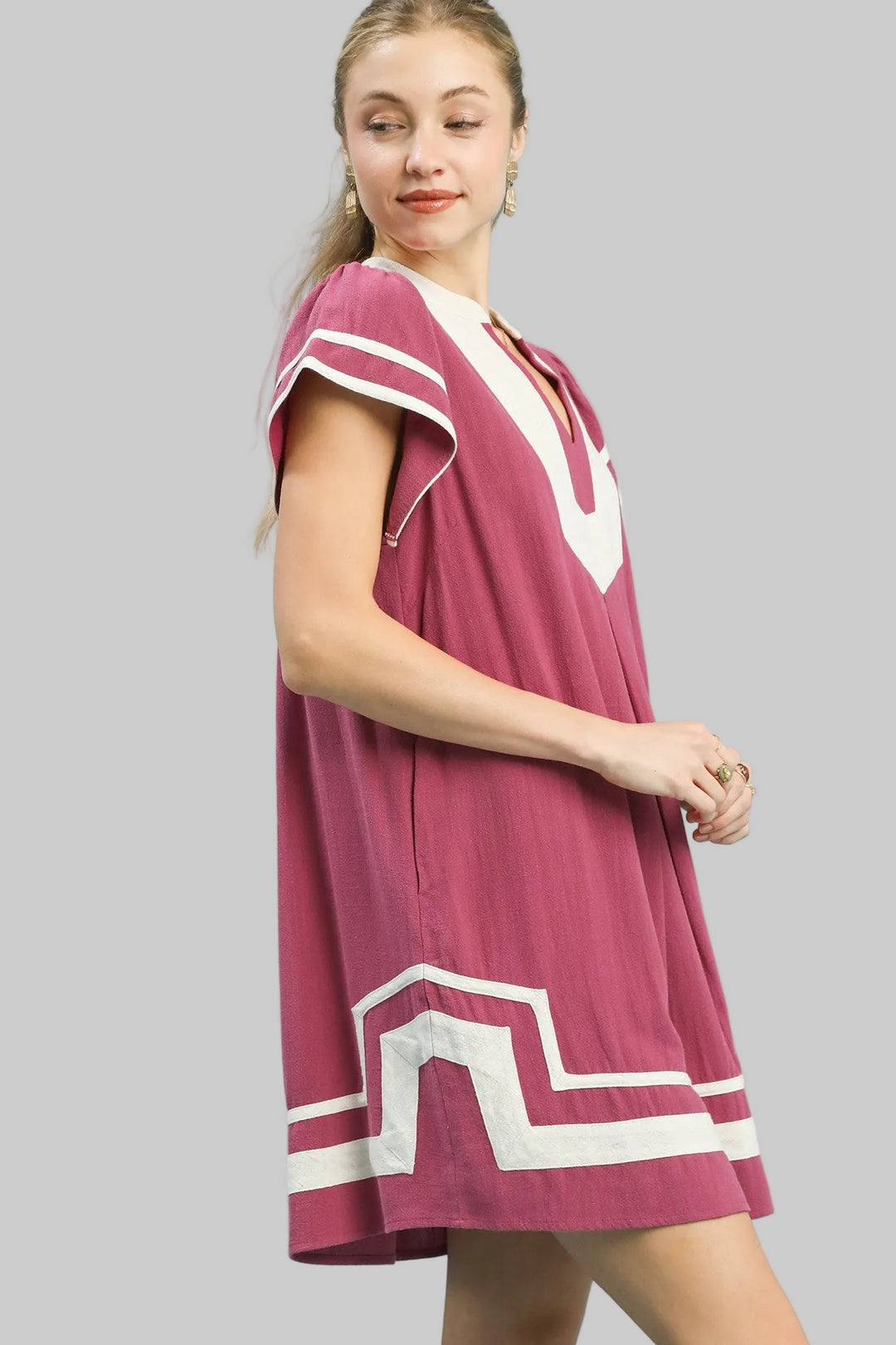 FLUTTER SLEEVE LINEN CONTRAST TRIM SHORT DRESS - BERRY