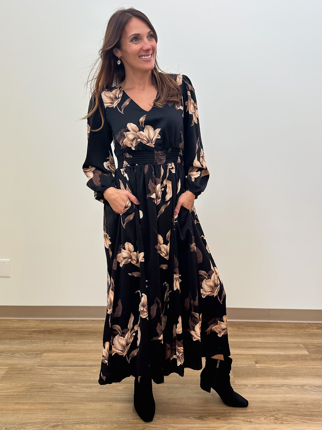 L/S WOVEN SMOCKED MAXI DRESS - BLACK