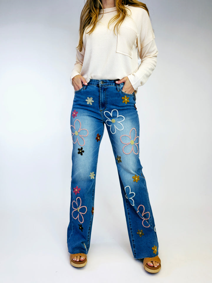 FLOWER EMBROIDERY DENIM PANTS - DENIM