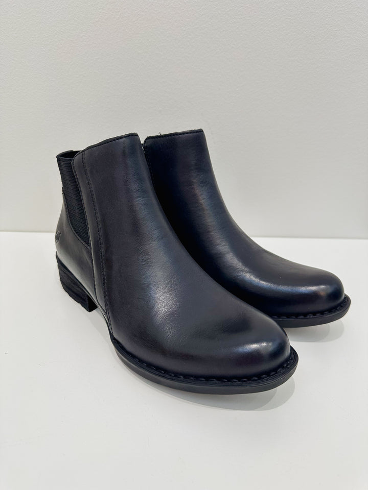 BORN KENDYL ANKLE BOOTS - BLACK