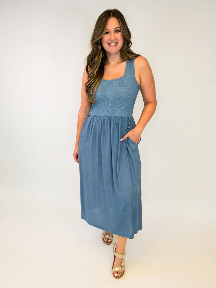 SLEEVELESS TEXTURED KNIT TWOFER MIDI DRESS - BLUE