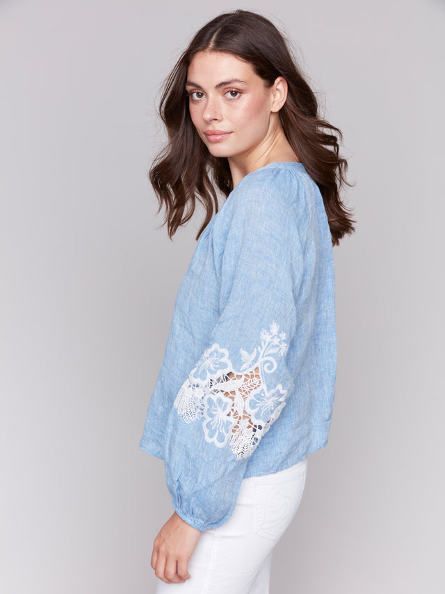 RAGLAN LONG SLEEVES BLOUSE W/EMBROIDERY - CHAMBRAY