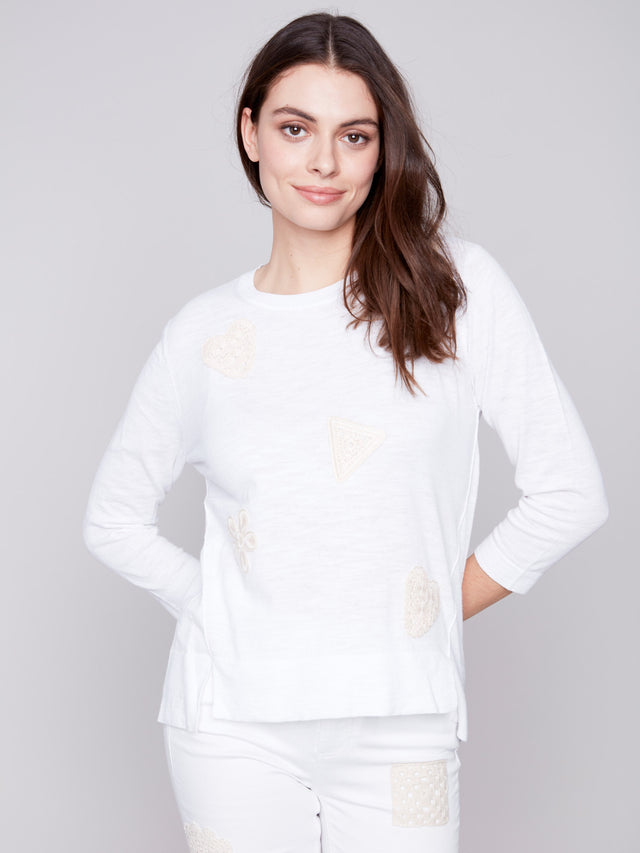 3/4 SLEEVE SWEATER W/CROCHET PATCHES - NATURAL