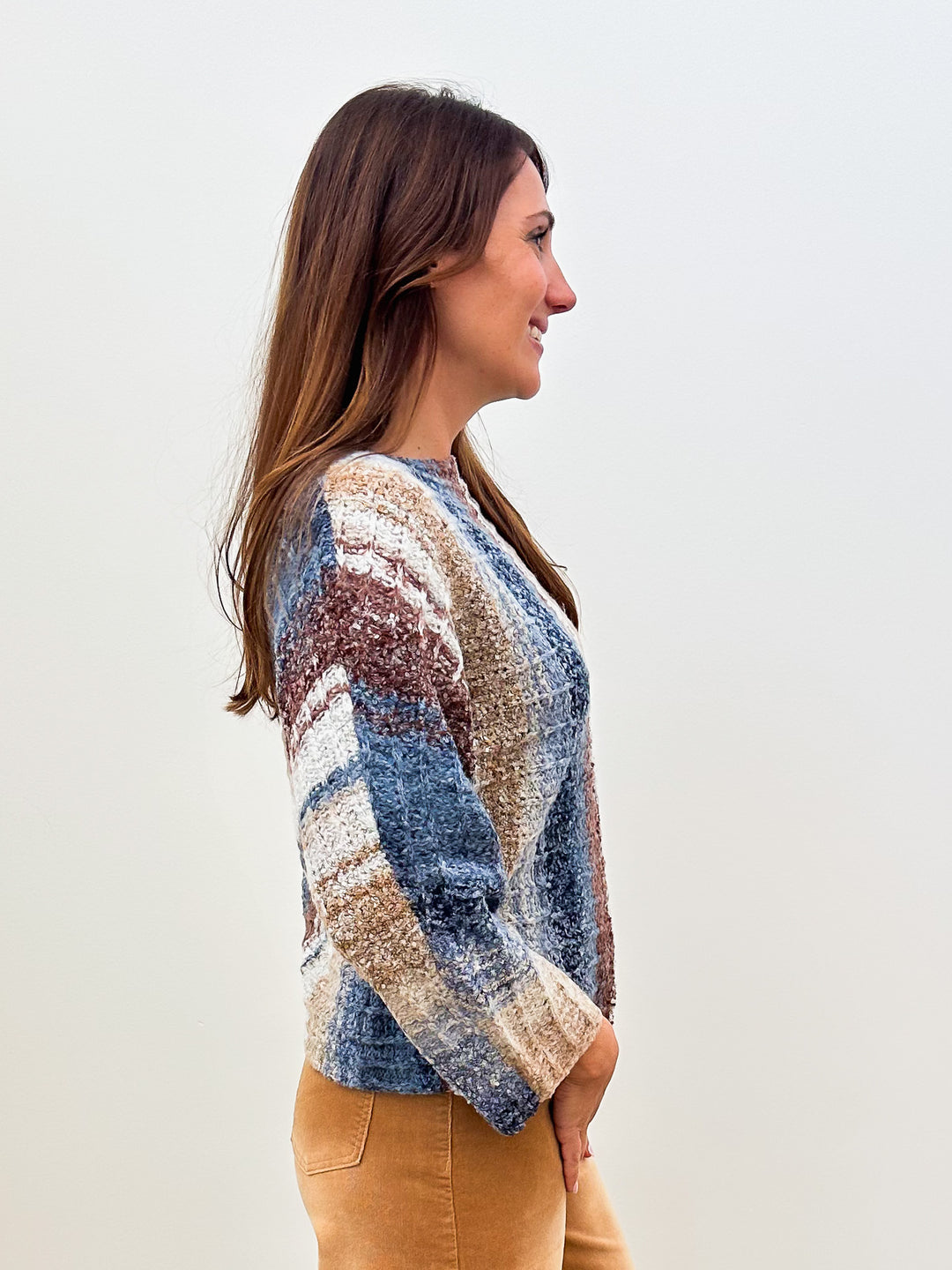 CROPPED VERTICAL STRIPED SWEATER - NAVY MULTI