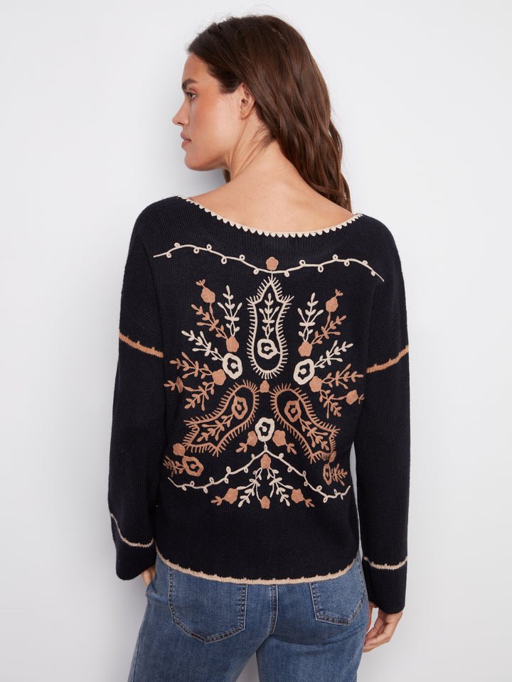 NOTCHED NECK RIB EMBROIDERED SWEATER - NAVY