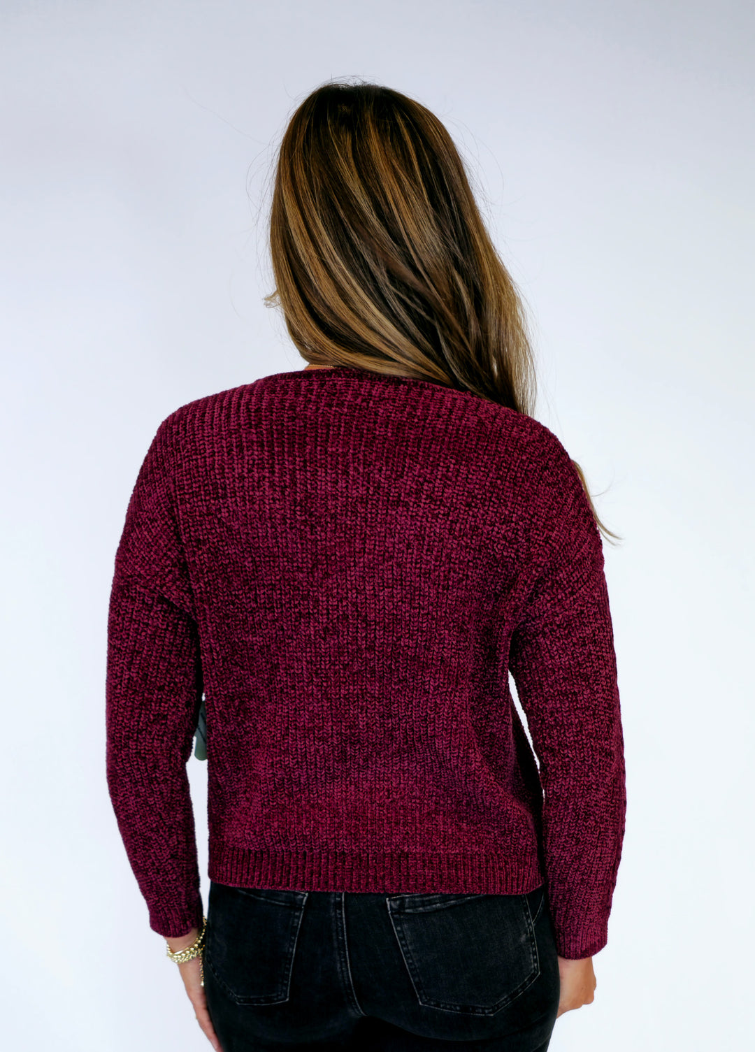 CHENILLE V-NECK SWEATER - BURGUNDY