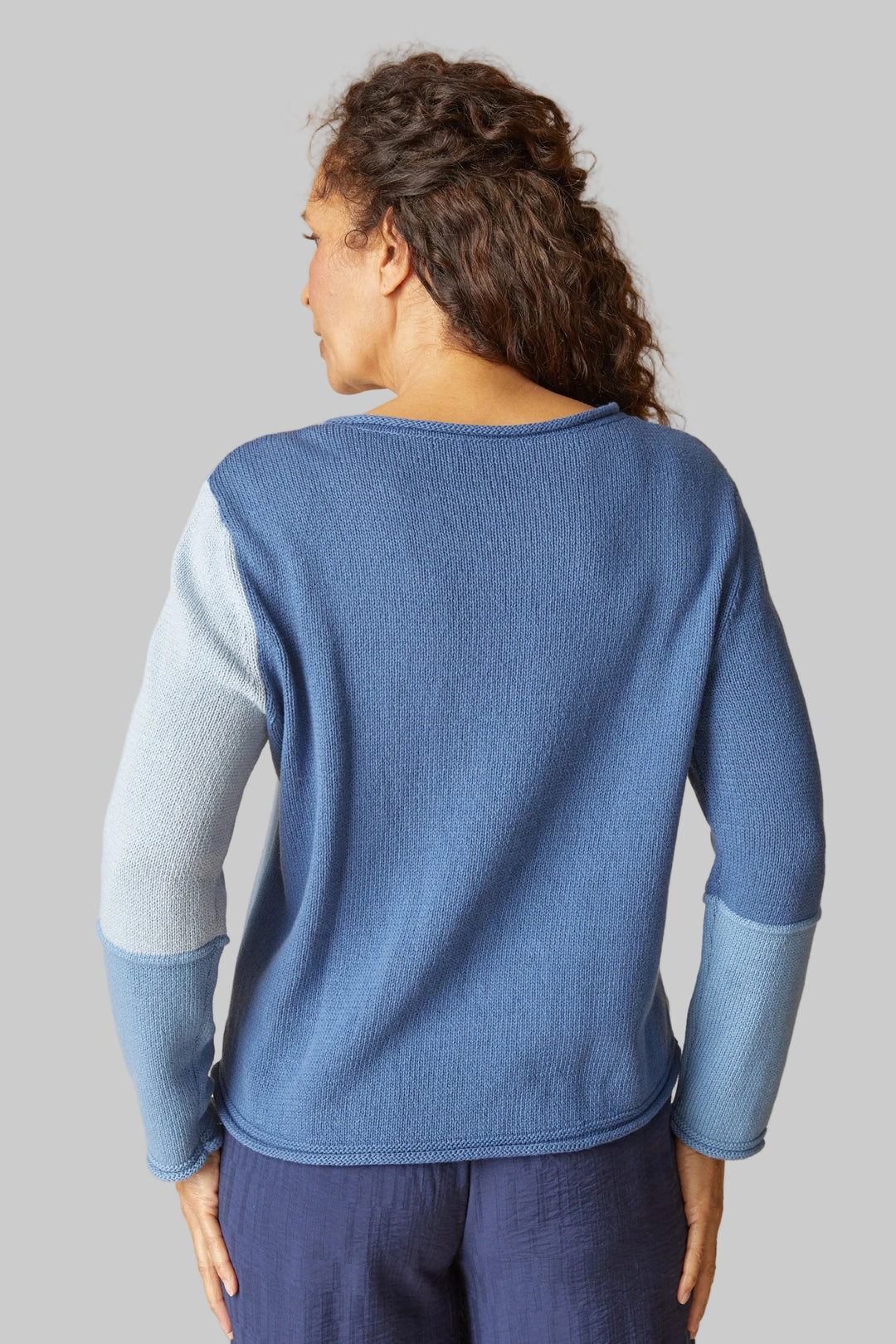 L/S YIN YANG BLOCK PARTY SWEATER - HARBOR