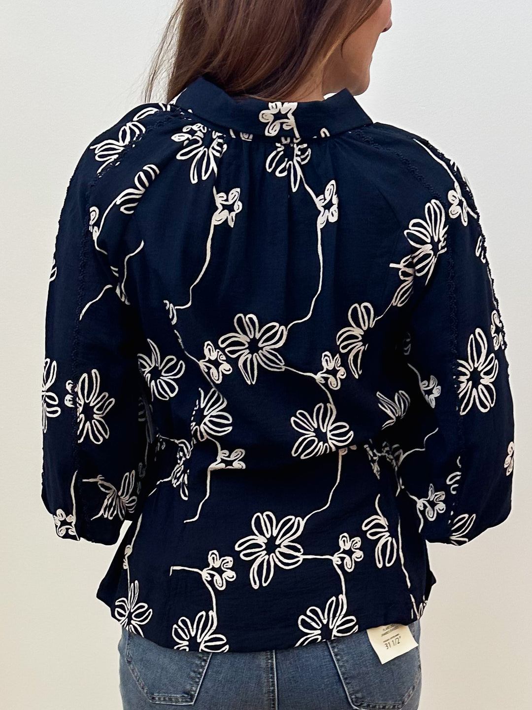3/4 BALLOON SLEEVE FLORAL LINE PRINT BLOUSE - MIDNIGHT