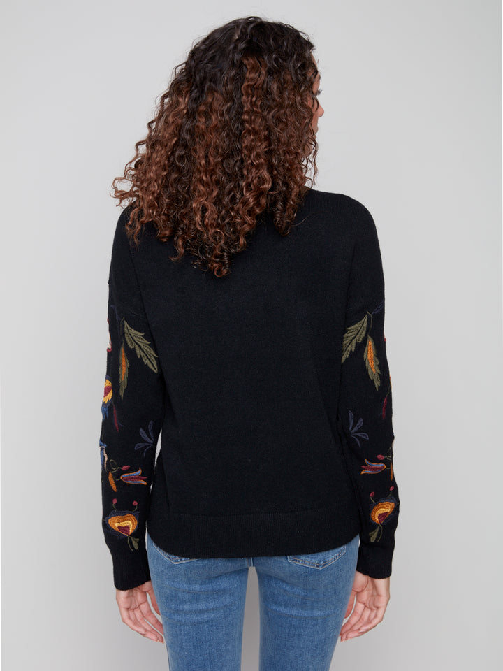 EMBROIDERED MOCK NECK SWEATER - BLACK