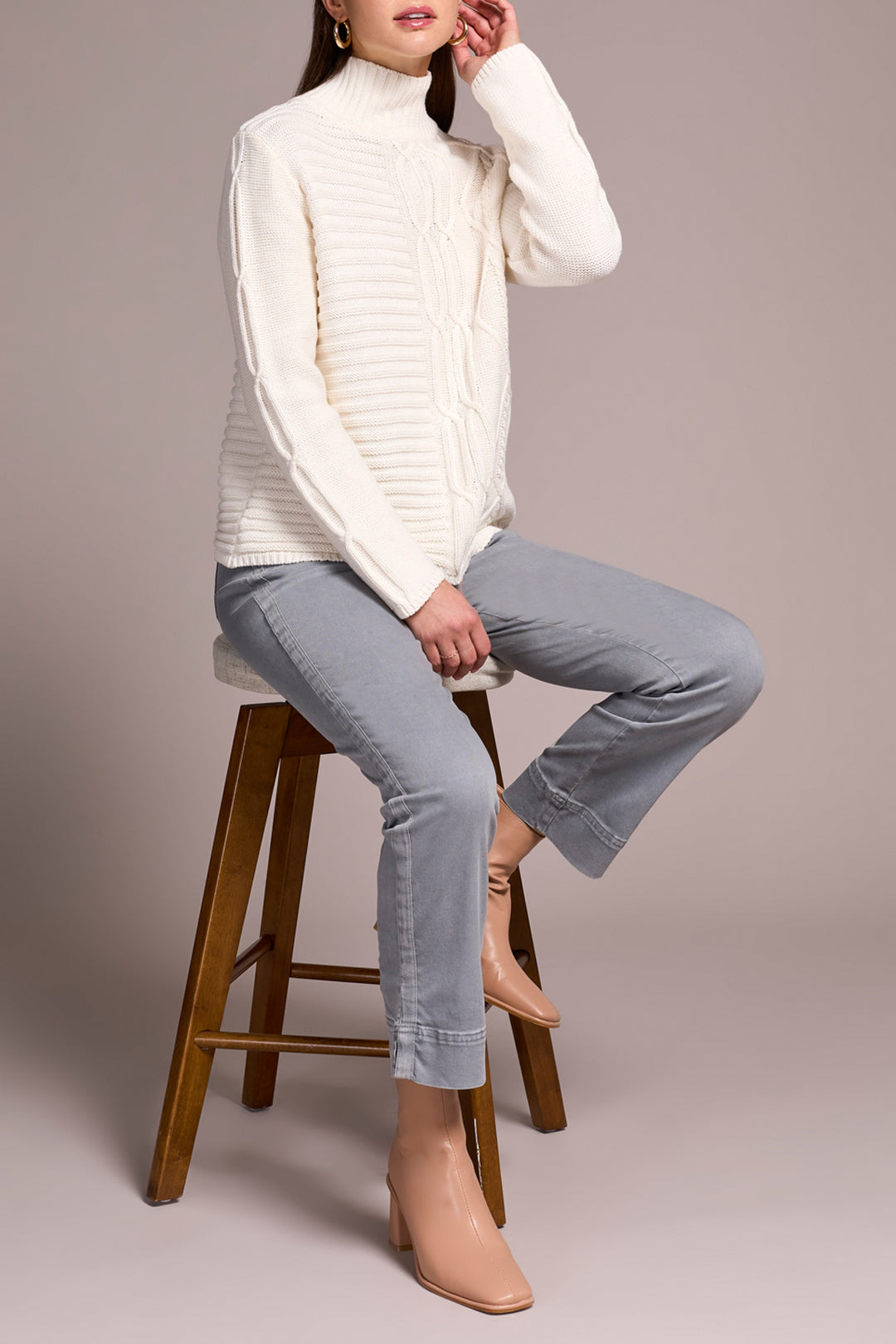 MOCK NECK SWEATER W/SPECIAL WASH - CREAM