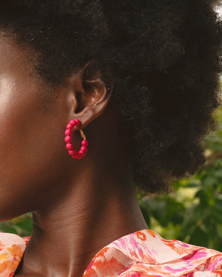 MATTE RESIN SMALL HOOP EARRING - LT GREY