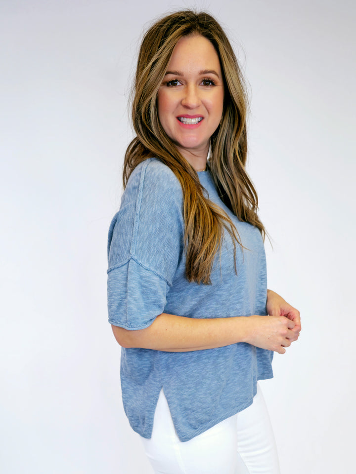 OVERSIZED SWEATER TEE W/RAW SEAMS - VINTAGE BLUE