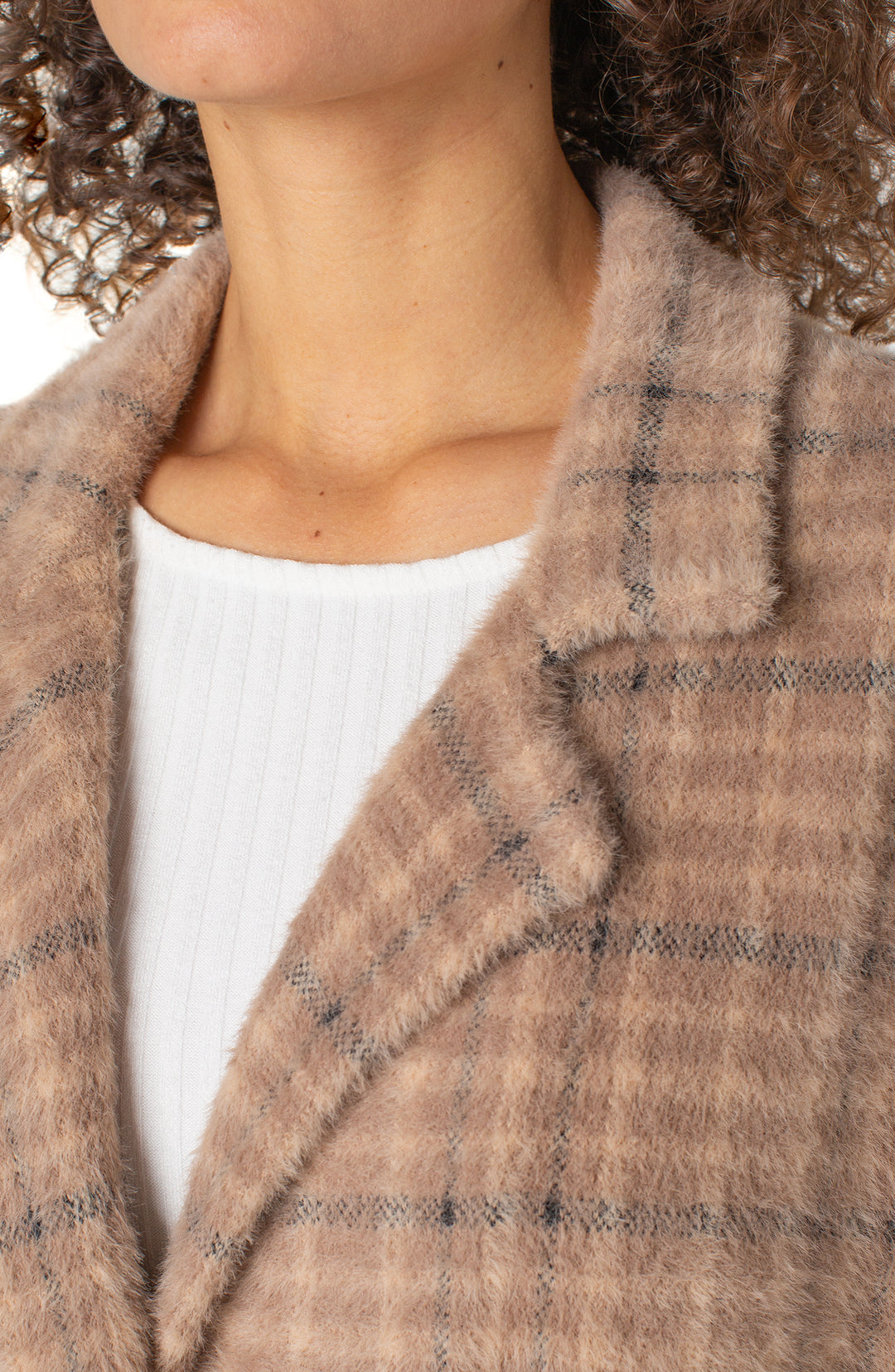 LONG SLEEVE OPEN FRONT SWEATER COAT - CARMEL CREAM PLAID