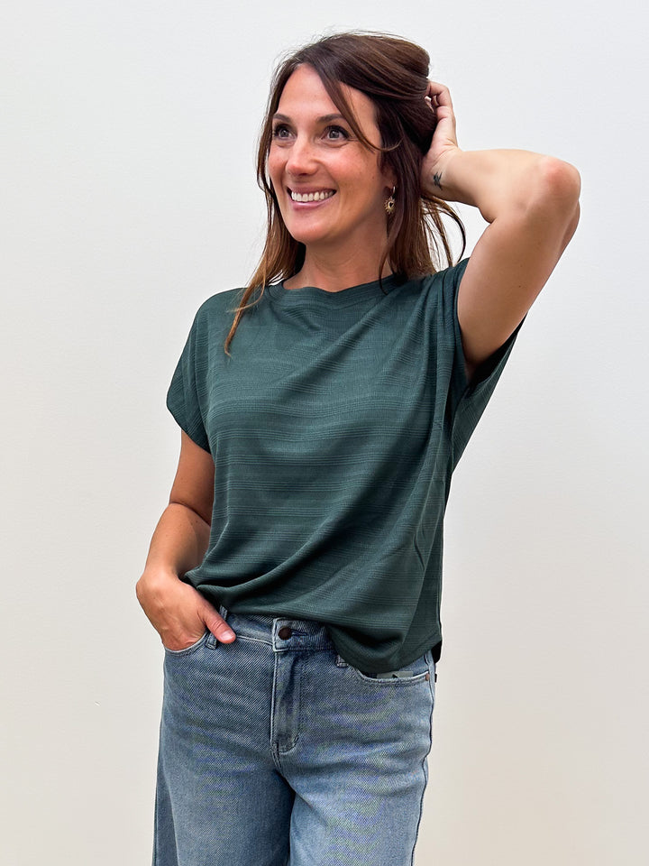 SHORT SLEEVE TEXTURED KNIT DOLMAN TOP - DARK GREEN