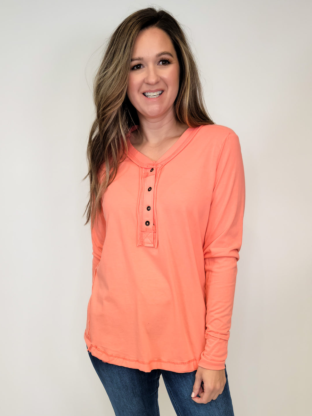 RELAXED LONG SLEEVE HENLEY TOP - CORAL – Brianne's Boutique