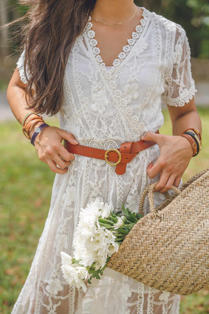 BRASS TONED CIRCLE BUCKLE LEATHER BELT - TAN