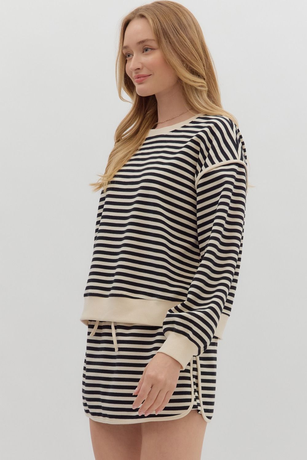 STRIPED JERSEY PULLOVER - BLACK