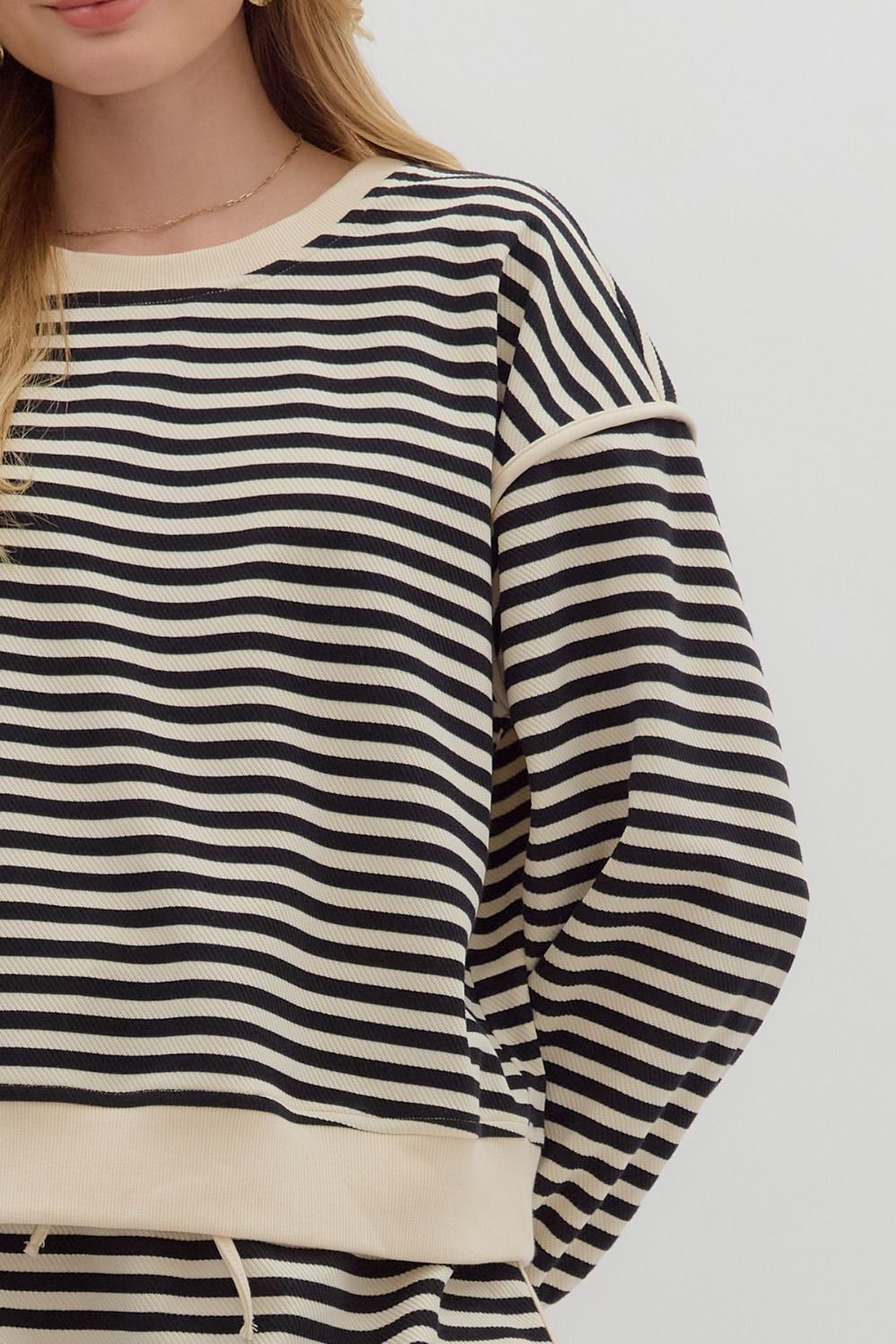 STRIPED JERSEY PULLOVER - BLACK