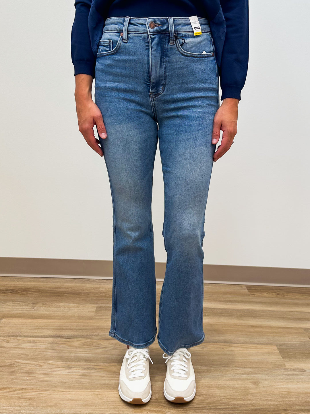 JUDY BLUE HIGH WAIST DAISY BOOTCUT SHORT JEANS - 30" INSEAM - CLASSIC INDIGO