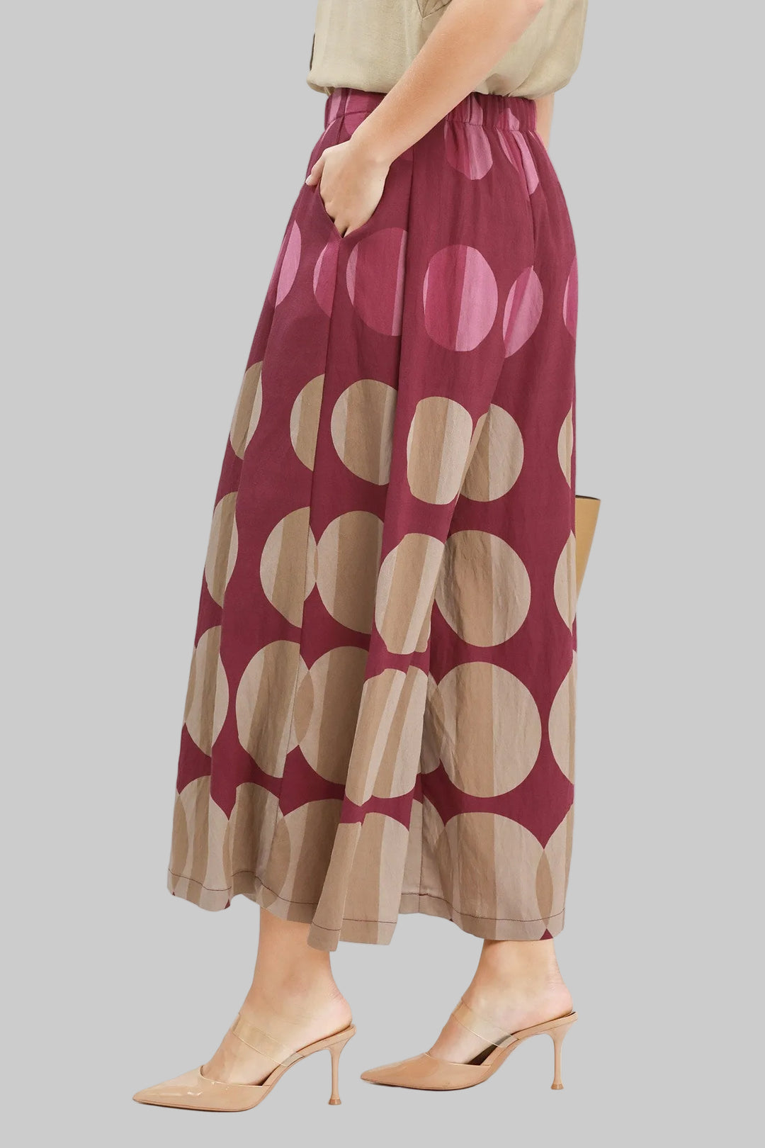 PRINTED WIDE LEG PULL ON CROPPED PANTS - BURGUNDY MIX