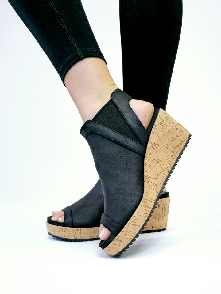 CORKY'S EASY NOW WEDGE SANDALS - BLACK OIL